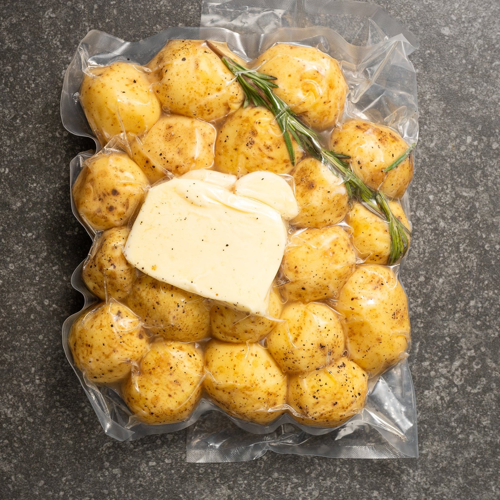 New potatoes with butter 850g