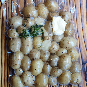Jaunie kartupeļi ar sviestu  1 kg